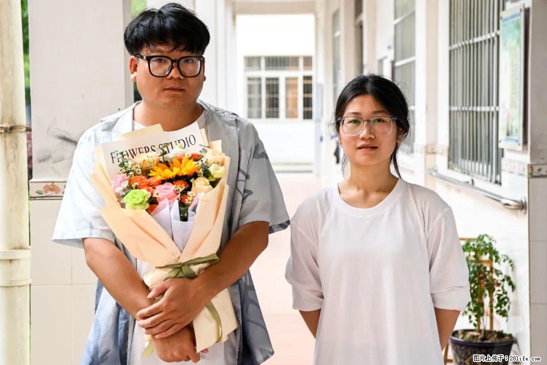 全网追的“扁担女孩”,找了一份暑假工,时薪12元 - 许昌生活资讯 - 许昌28生活网 xc.28life.com